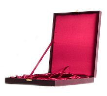 Футляр для панно/плакетки в цвете бордо, размером 3129,54см
