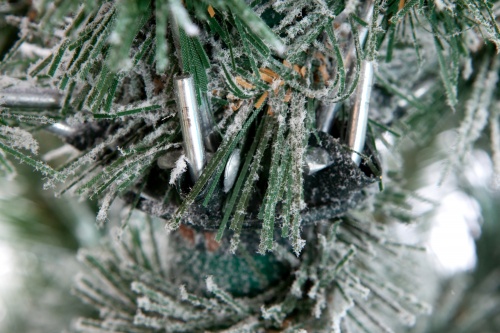 Искусственная ель Гарда заснеженная, Crystal Trees фото 6