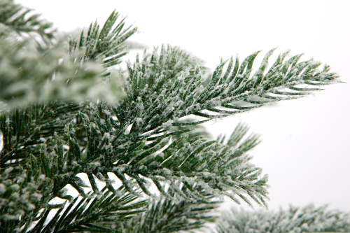 Искусственная ель ВИСКРИ заснеженная в мешке, Crystal Trees фото 3