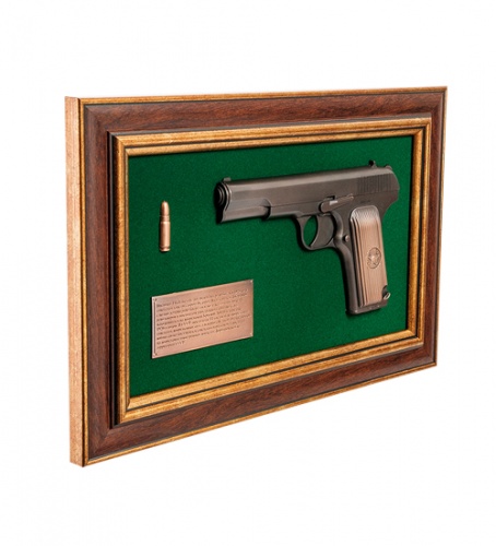 ПК-223 Панно с пистолетом "ТТ" в подарочной упаковке 25х37 фото 2