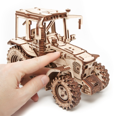 Сборная модель деревянная 3D EWA Трактор Беларус 82 фото 10