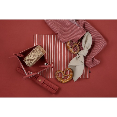 Корзинка для хлеба из хлопка терракотового цвета с принтом Цветы из коллекции prairie, 30х30 см фото 3
