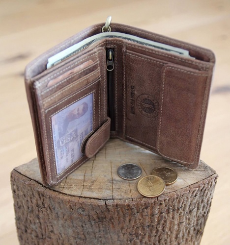 Бумажник Klondike Wayne Bear, коричневый, 10,5x12,5 см фото 13