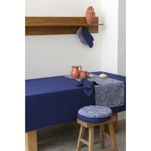 Подушка на стул круглая темно-синего цвета с принтом Спелая Смородина из коллекции scandinavian touch, 40 см фото 3