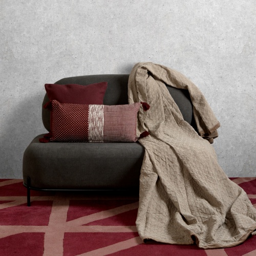 Подушка декоративная бордового цвета крупной вязки из коллекции ethnic, 30х60 см фото 8