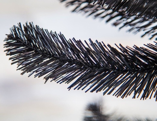 Искусственная чёрная ель "Санкт-петербург", (хвоя - PVC), Triumph Tree фото 4