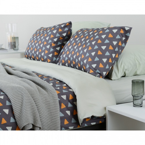 Комплект постельного белья полутораспальный из сатина мятного цвета с принтом triangles из коллекции фото 4