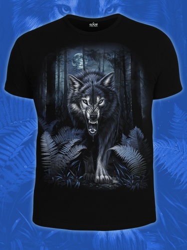 Мужская футболка"Волк в ночном лесу"