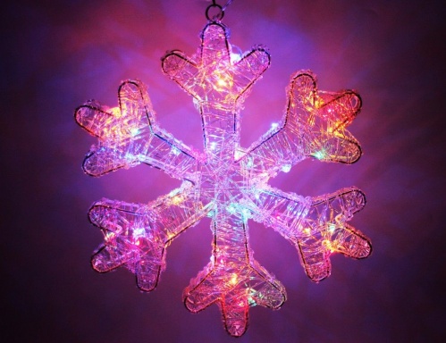 Светящаяся снежинка "Алансон", 50 разноцветных микро LED-огней, таймер, батарейки, Koopman International