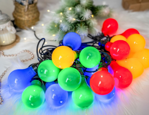 Гирлянда из лампочек Party Lights - ФЕСТА ДЭЙ КОЛОРЕ, цветные матовые лампы, 20 разноцветных LED-огней, 10 м, коннектор, чёрный провод, уличная, Winter Deco фото 4