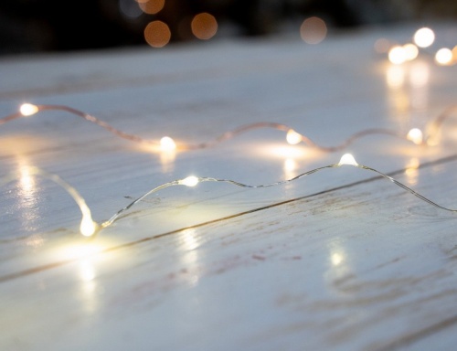 Гирлянда "Светлячки", 100 тёплых белых mini LED-ламп, 5 м, серебристый провод, таймер, батарейки, Koopman International фото 4