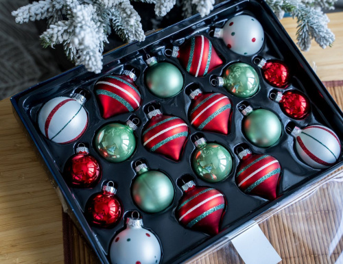 Набор стеклянных шаров Christmas Candy: Wonderful Time, красный, белый и зелёный, 4-6 см, 20 шт., Winter Deco
