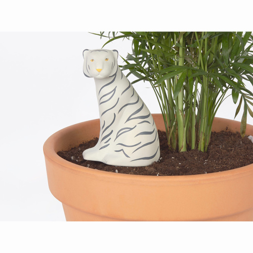 Фигурка с функцией полива для растений jangal tiger фото 2