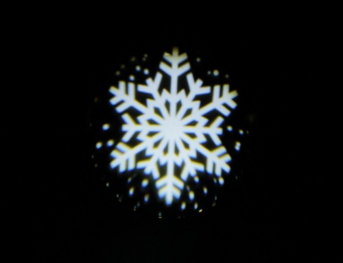 Светодиодный проектор "Шар со снежинками", холодные белые LED-огни, проекция на 16 м2, 10x11x19 см, уличный, Kaemingk фото 4