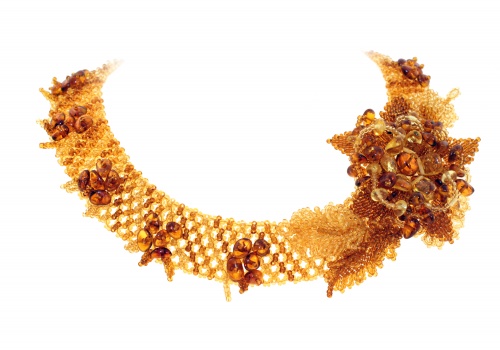 Необычное крупное ожерелье из натурального янтаря с цветком, 11017