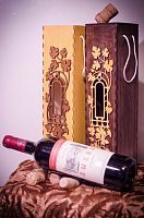 Деревянная коробка под вино 