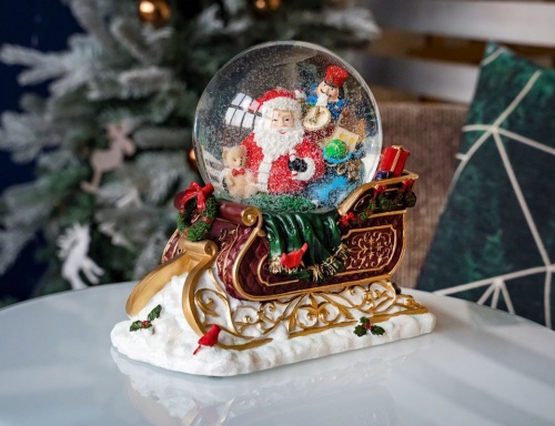 Снежный шар музыкальный "Санта в санях", подсветка, снежный вихрь, 28х24х16 см, батарейки, Sigro фото 6