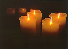 Светодиодное настенное панно "Горящие свечи" с LED огнями, 30х40 см, Kaemingk