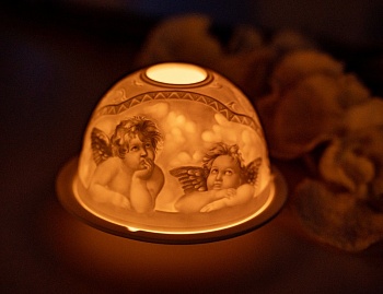 Подсвечник для чайной свечи "Ангелочки-мечтатели", фарфор, 8х12 см, SHISHI
